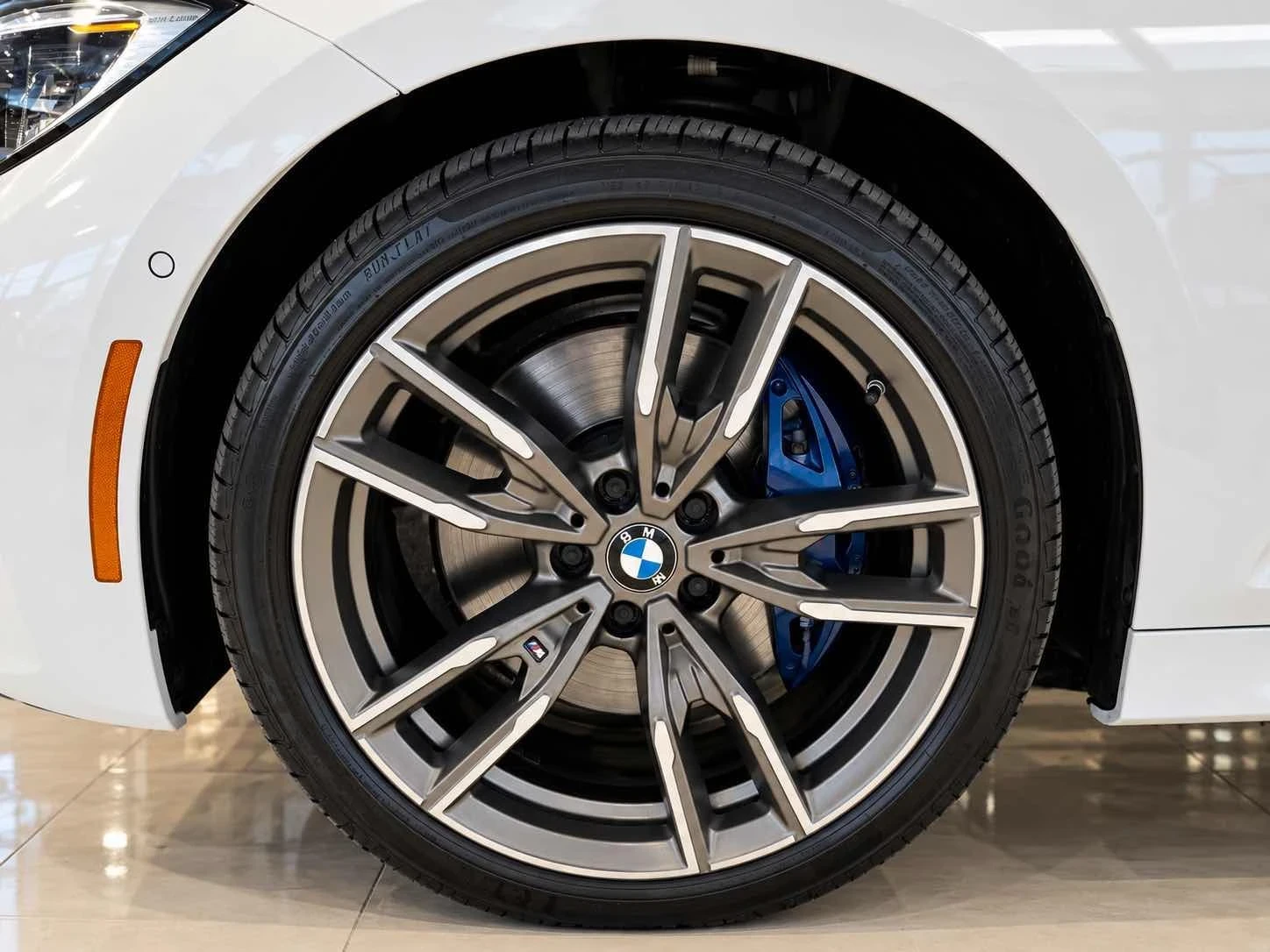 BMW 340 M-pack* 360* Dist* H&K* HUD* �������* �������*  | Mobile.bg � ����������� 6