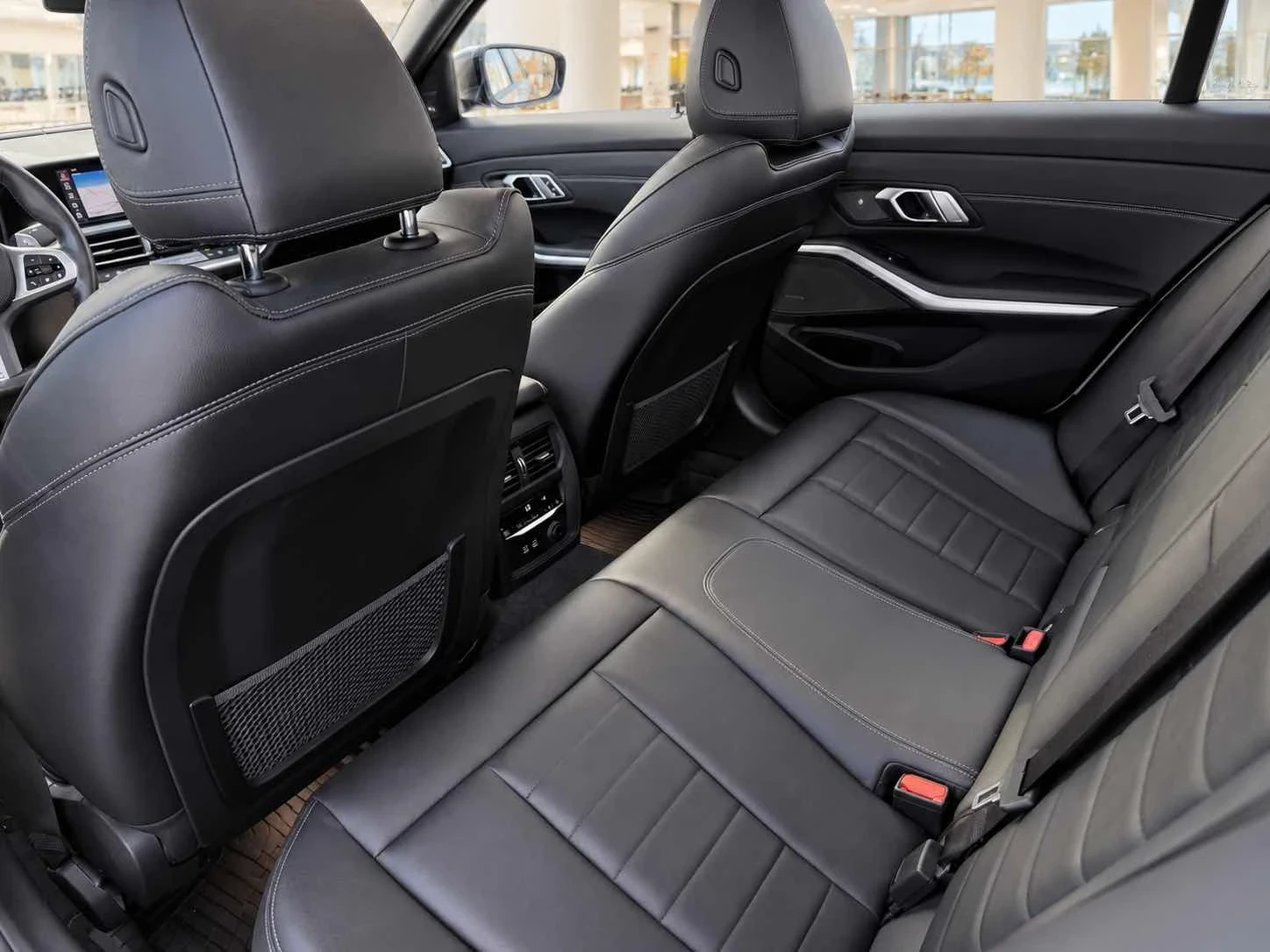 BMW 340 M-pack* 360* Dist* H&K* HUD* �������* �������*  | Mobile.bg � ����������� 13