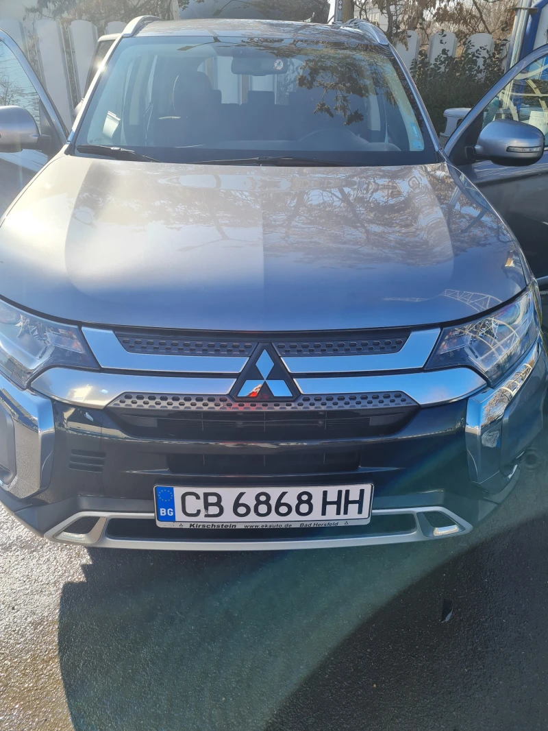 Mitsubishi Outlander, снимка 1 - Автомобили и джипове - 48840207