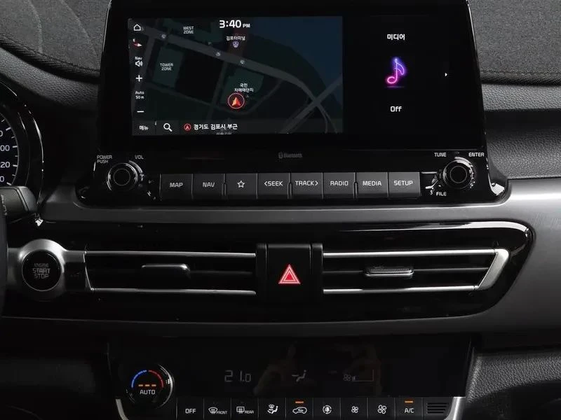 Kia Seltos, снимка 14 - Автомобили и джипове - 56738369