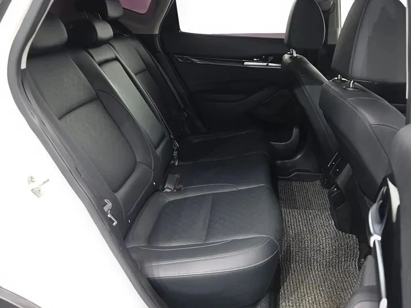 Kia Seltos, снимка 12 - Автомобили и джипове - 56738369