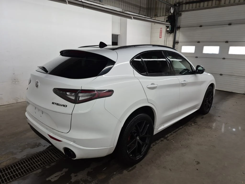 Alfa Romeo Stelvio * TI SPORT * CARFAX * ЦЕНА ДО БЪЛГАРИЯ - изображение 3