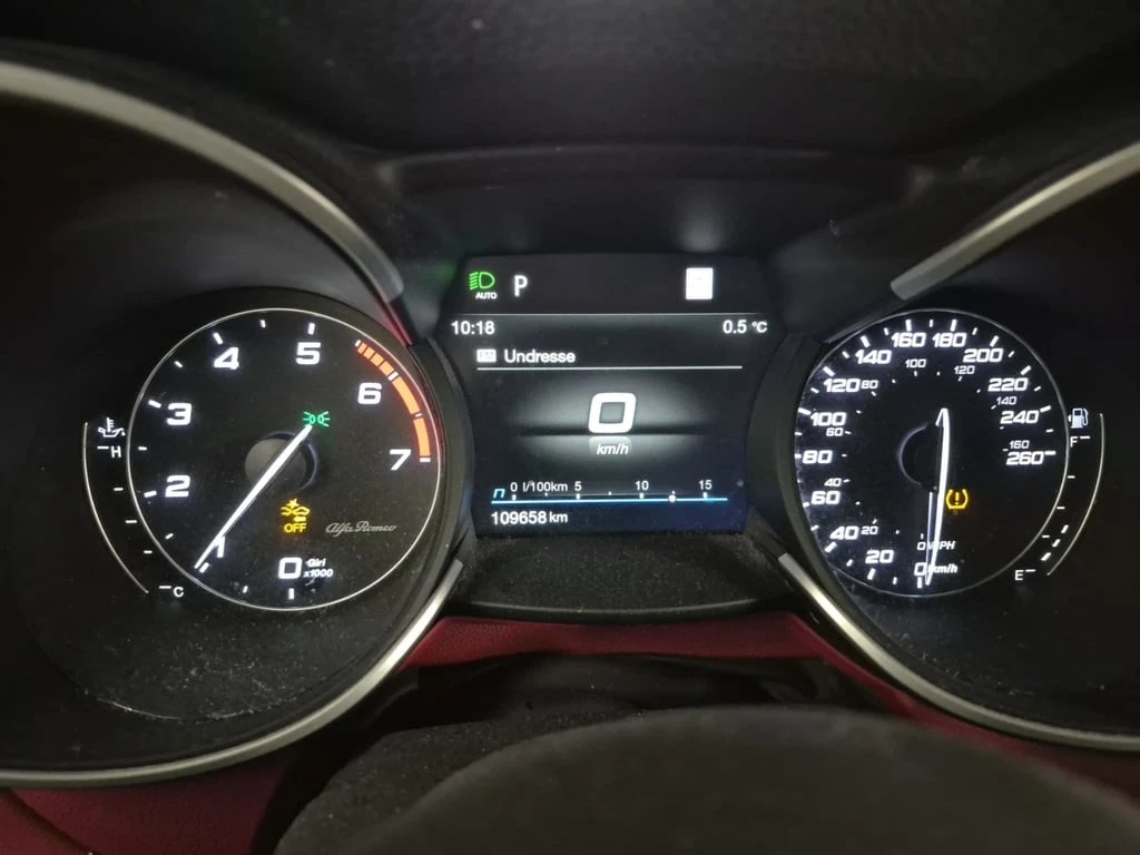 Alfa Romeo Stelvio * TI SPORT * CARFAX * ЦЕНА ДО БЪЛГАРИЯ - изображение 10