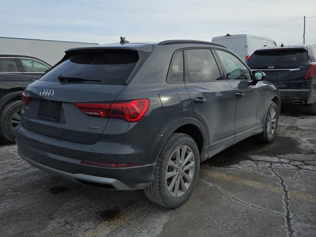 Audi Q3 * Komfort * Quattro * Pano * Carfax *  | Mobile.bg � ����������� 3