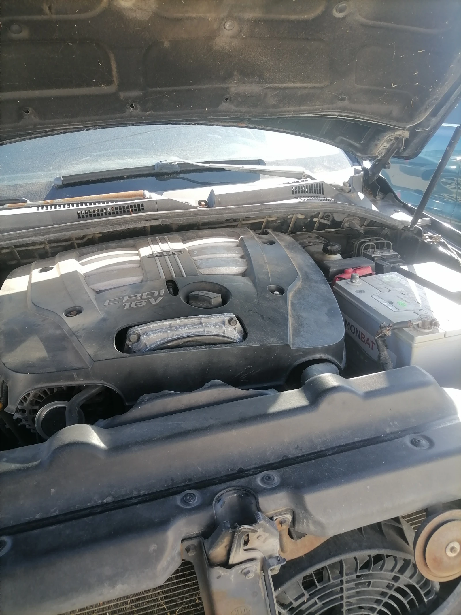 Kia Sorento, снимка 8 - Автомобили и джипове - 53735536