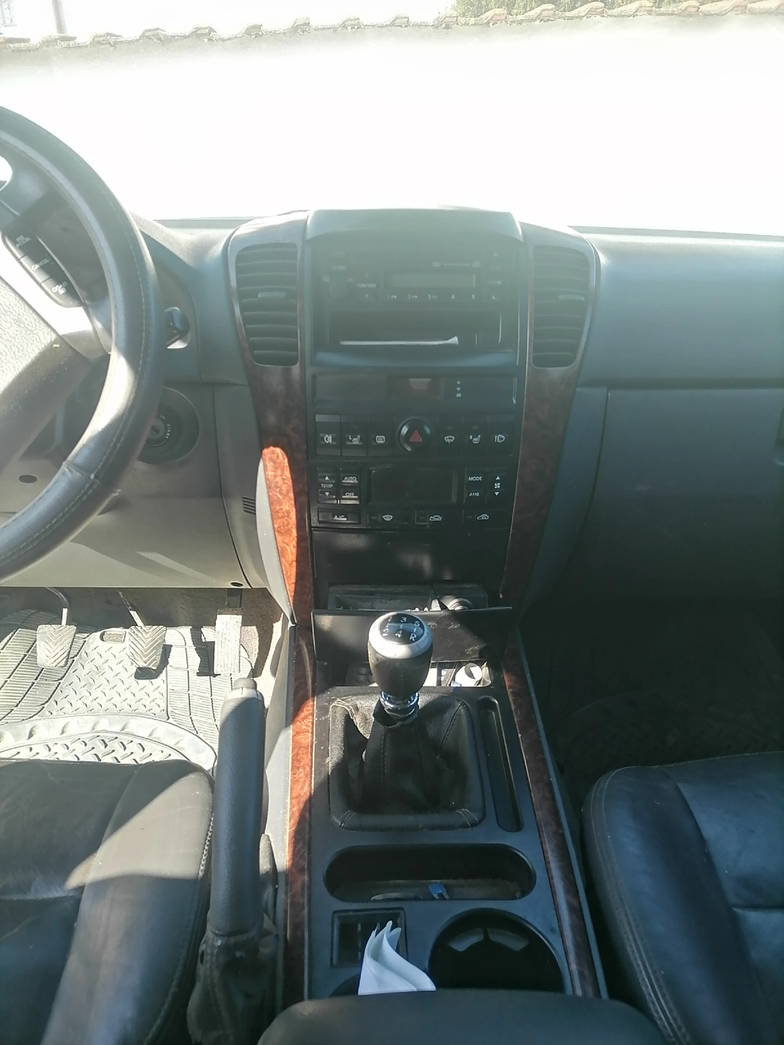 Kia Sorento, снимка 3 - Автомобили и джипове - 53735536