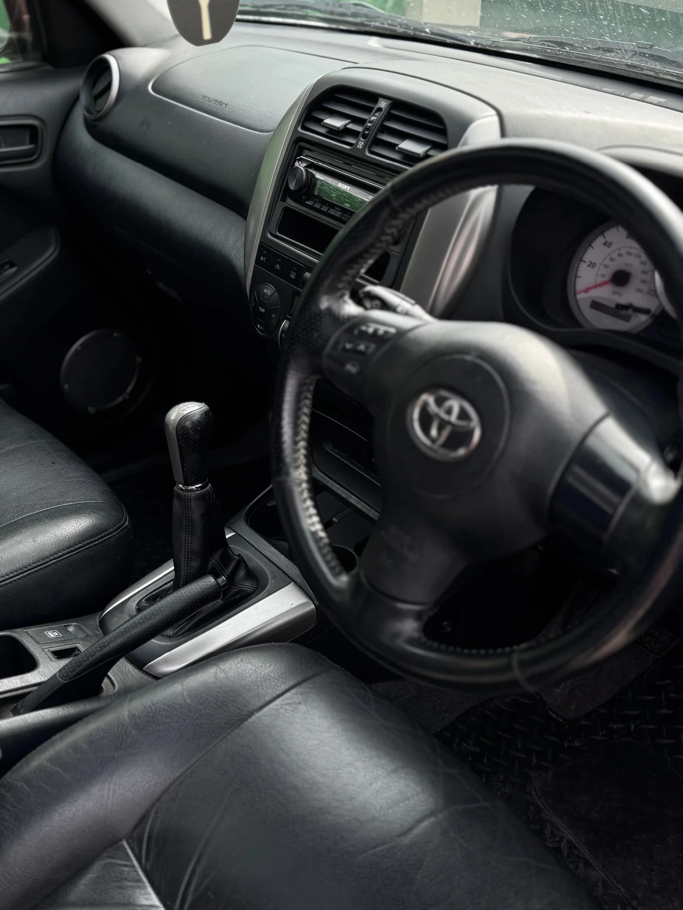 Toyota Rav4 XT4 D-4D, снимка 6 - Автомобили и джипове - 53937954