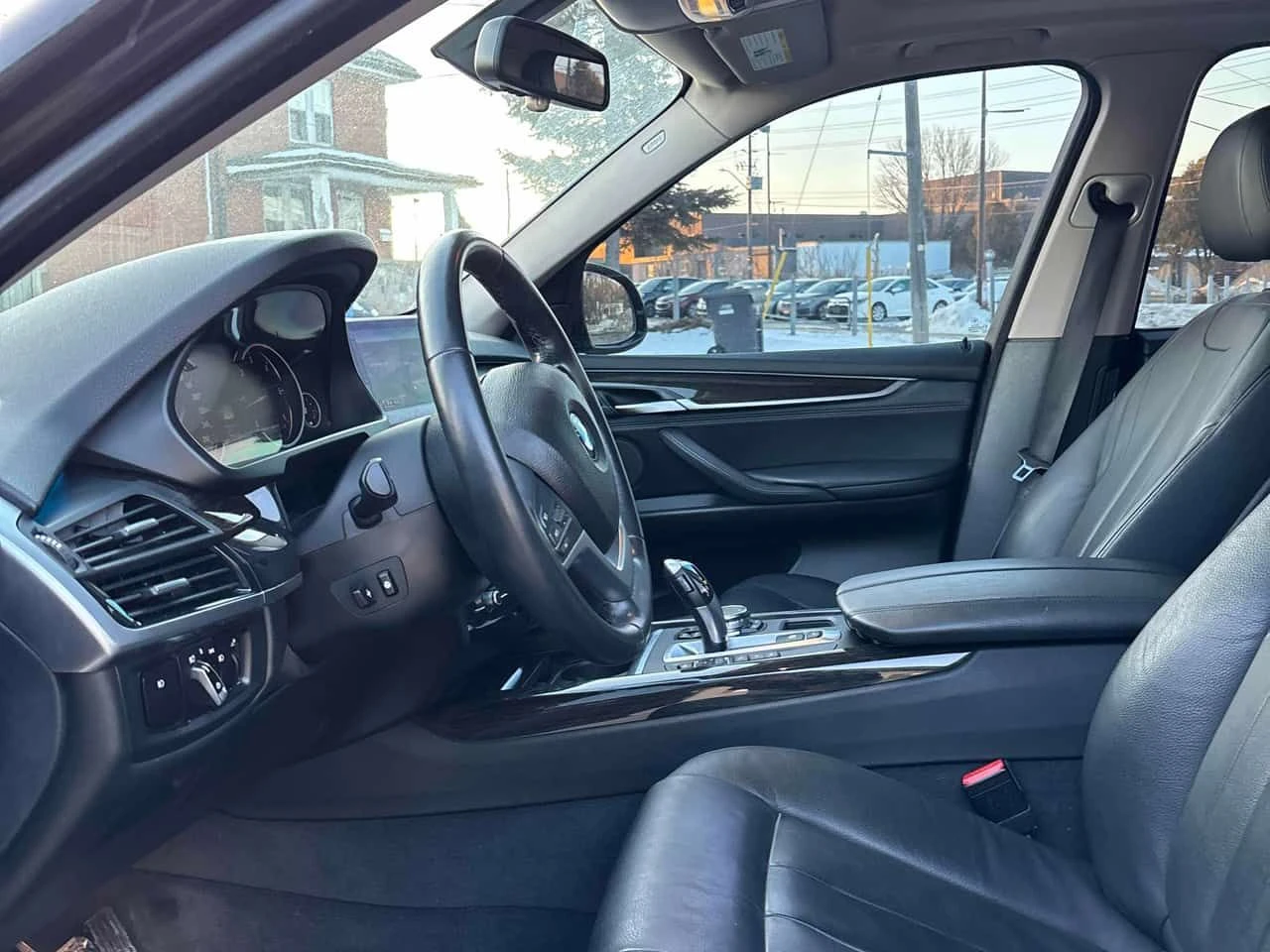 BMW X5 * xDrive35d * 2 КЛЮЧА * ВАКУУМ * 360 * ДИГИТАЛНО, снимка 5 - Автомобили и джипове - 54098310