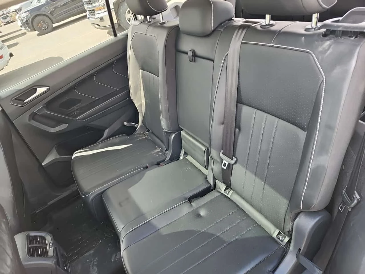 VW Tiguan * 2 ЧИФТА ГУМИ* АВТОКРЕДИТ БЕЗ ПЪРВОНАЧАЛНА ВНОСКА, снимка 10 - Автомобили и джипове - 54538166