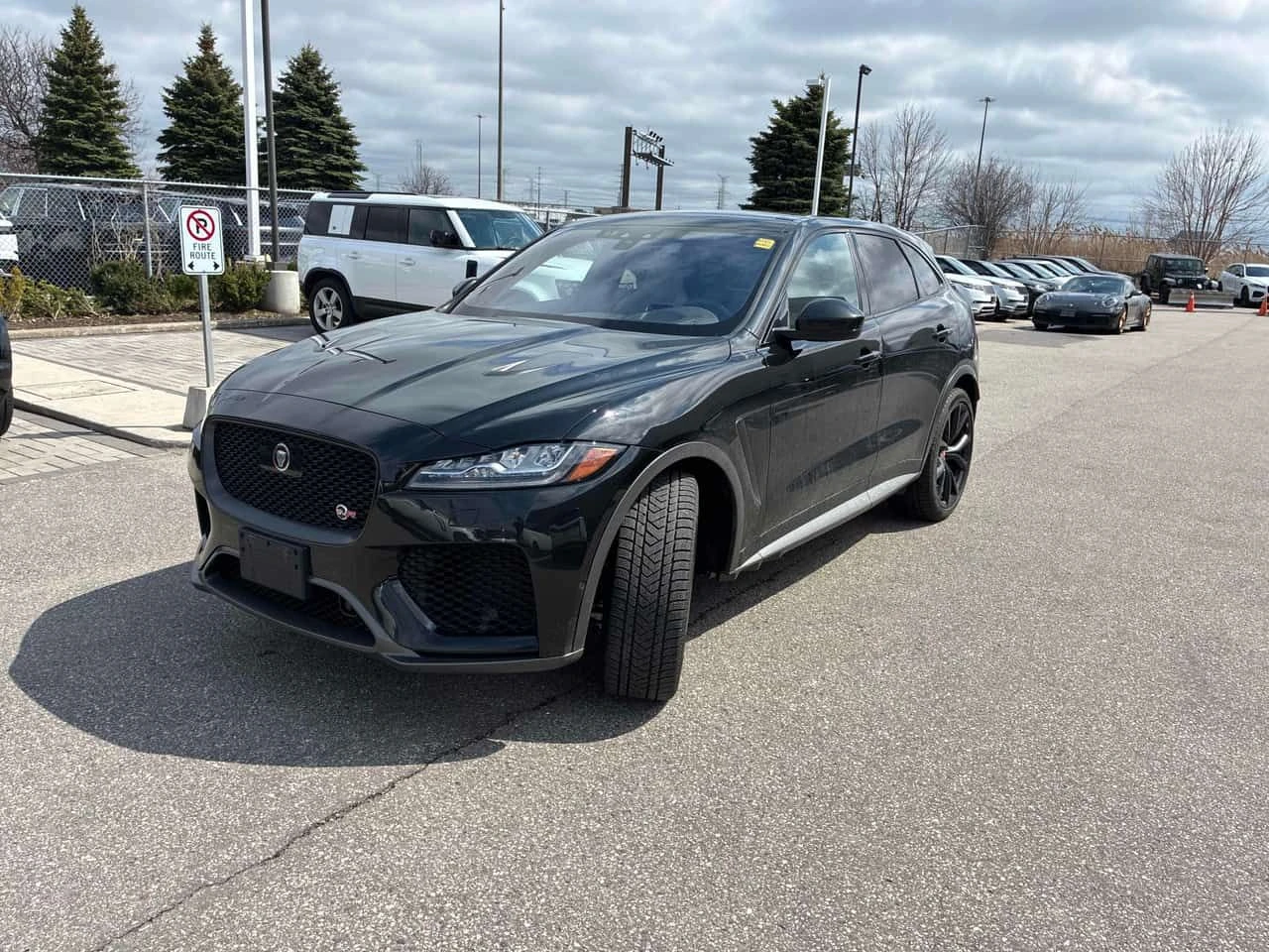 Jaguar F-PACE SVR| ОТ ГЛАВНО ПРЕДСТАВИТЕЛСТВО| КЛИП МОТОР| CARFX