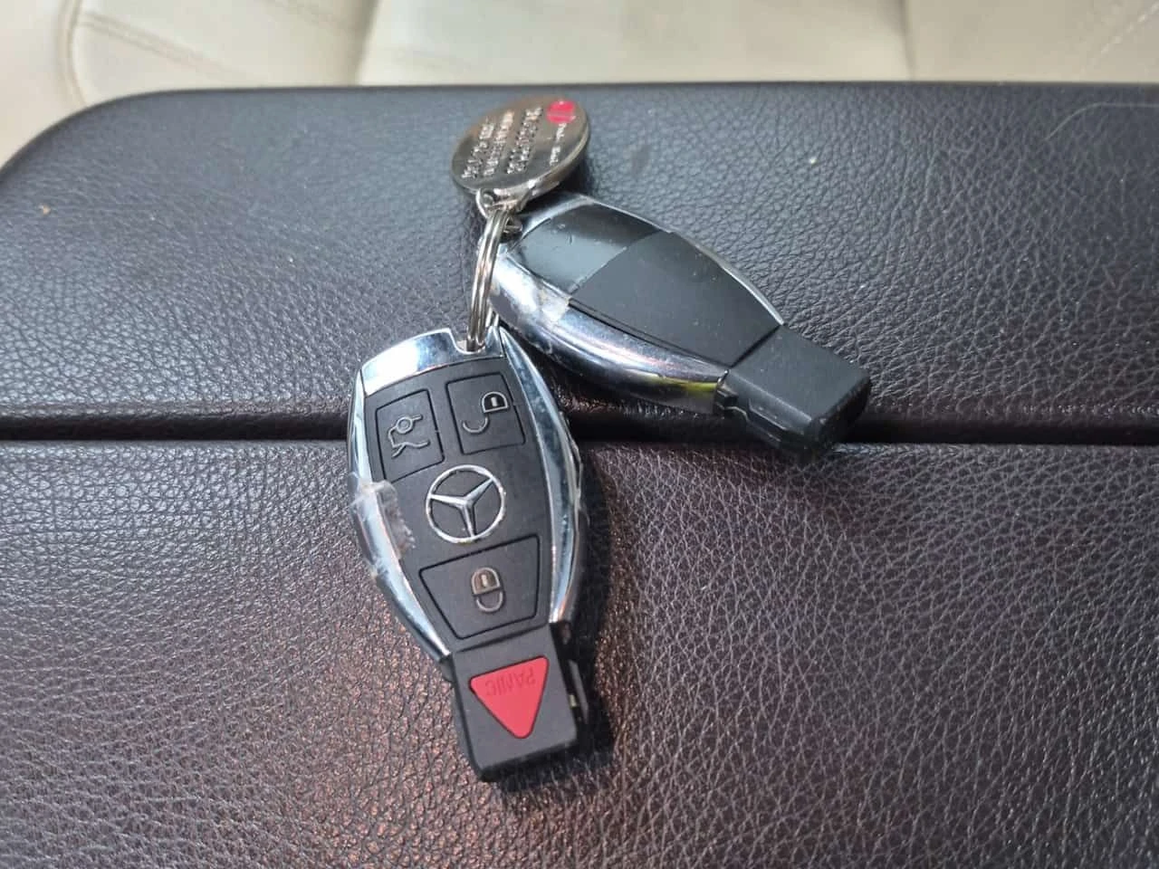 Mercedes-Benz GLE 400 ��������� * 360 * H/K * PANO * �������� | Mobile.bg � ����������� 7