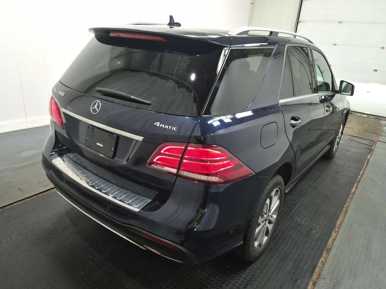 Mercedes-Benz GLE 400 ��������� * 360 * H/K * PANO * �������� | Mobile.bg � ����������� 3