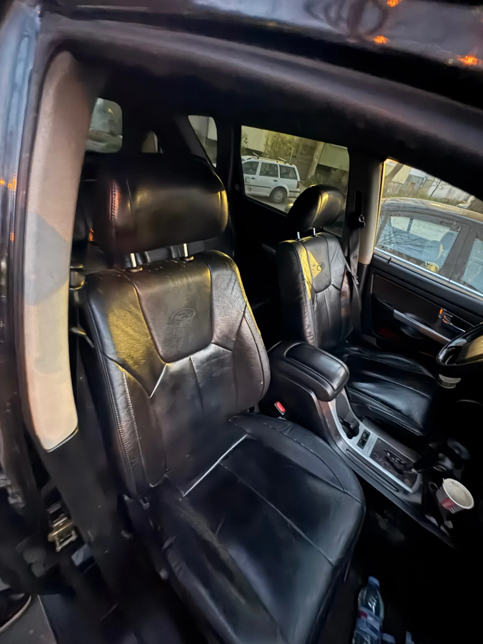 SsangYong Rexton, снимка 8 - Автомобили и джипове - 55138864