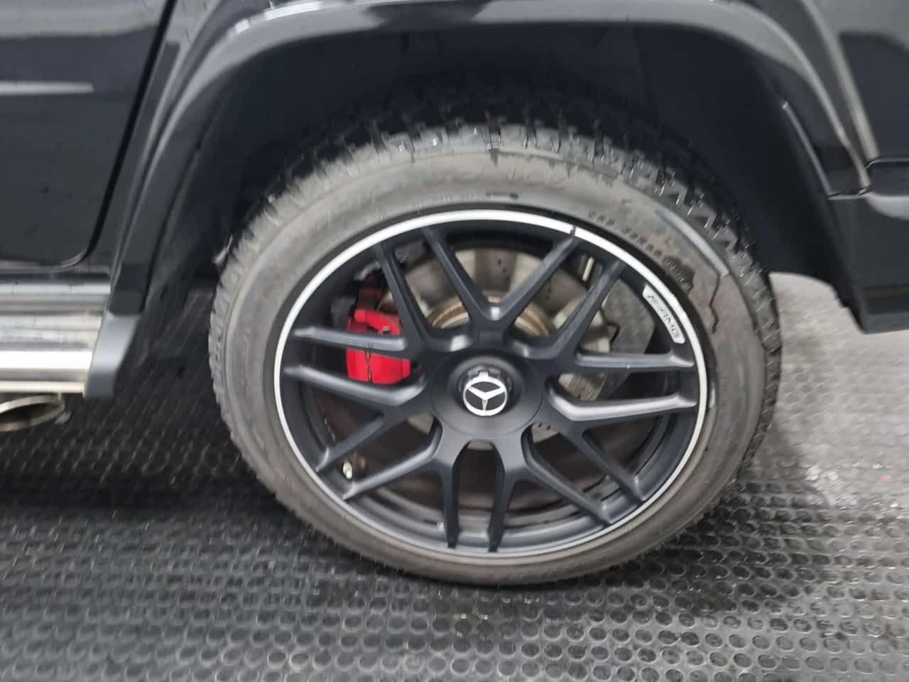 Mercedes-Benz G 63 AMG * CARFAX * АВТОКРЕДИТ БЕЗ ПЪРВОНАЧАЛНА, снимка 7 - Автомобили и джипове - 55440611