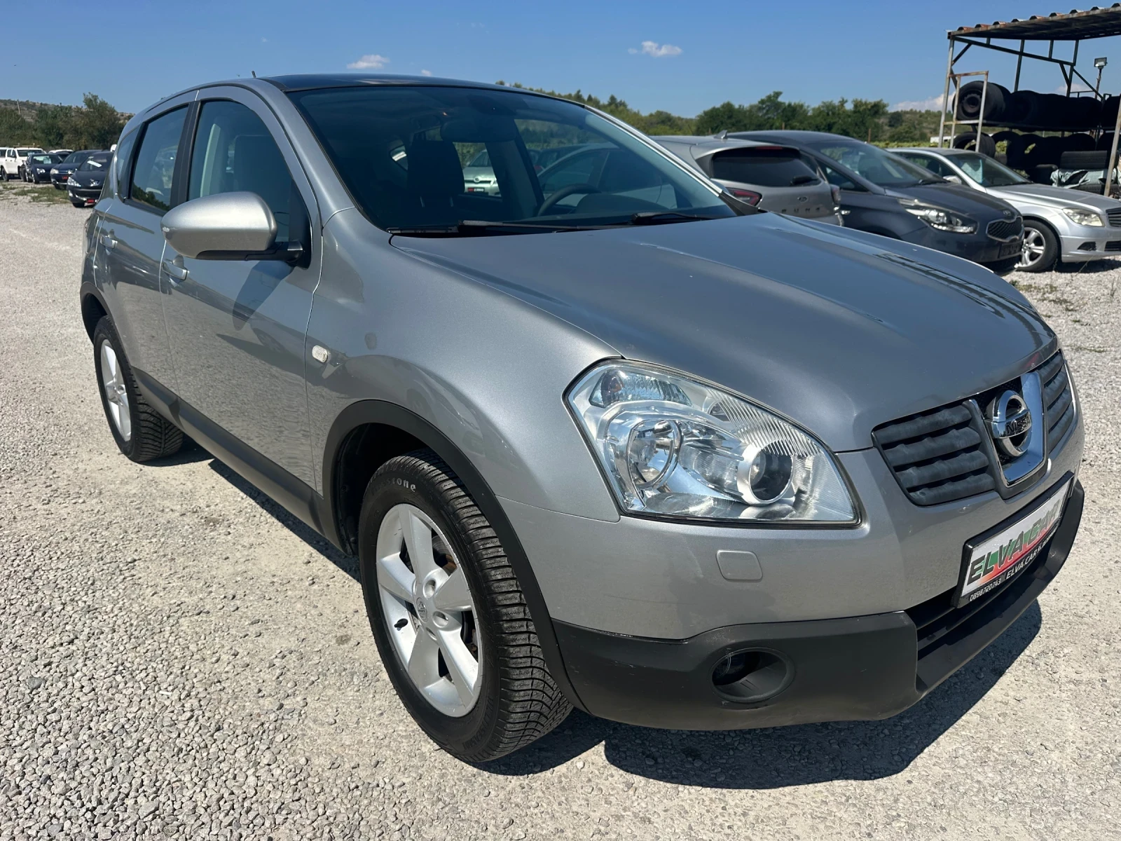 Nissan Qashqai 2.0D 4X4 panorama , снимка 2 - Автомобили и джипове - 55574397