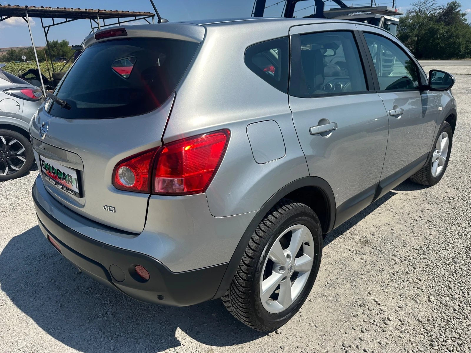 Nissan Qashqai 2.0D 4X4 panorama , снимка 3 - Автомобили и джипове - 55574397
