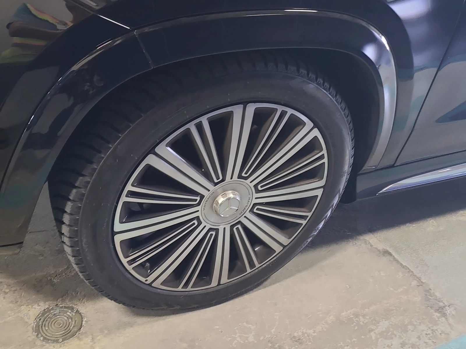 Mercedes-Benz GLS 600, снимка 6 - Автомобили и джипове - 55720260