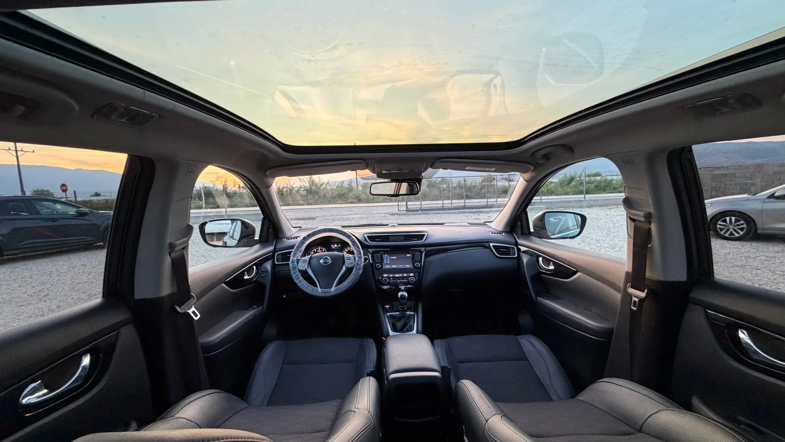 Nissan Qashqai TEKNA+ | Панорама | 360  камери , снимка 13 - Автомобили и джипове - 56250529