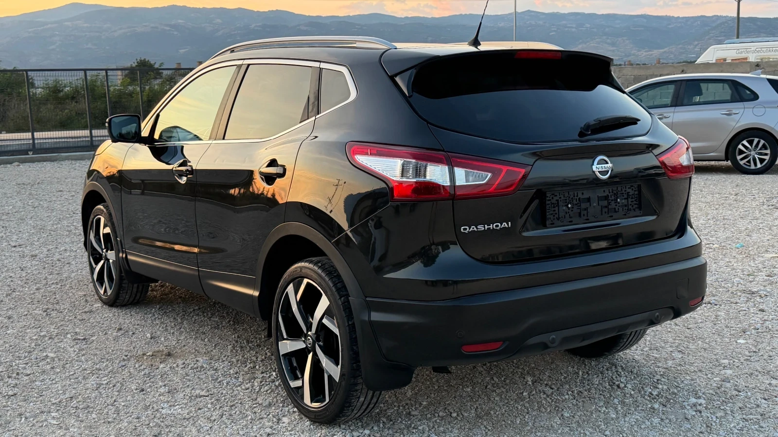 Nissan Qashqai TEKNA+ | Панорама | 360  камери , снимка 6 - Автомобили и джипове - 56250529