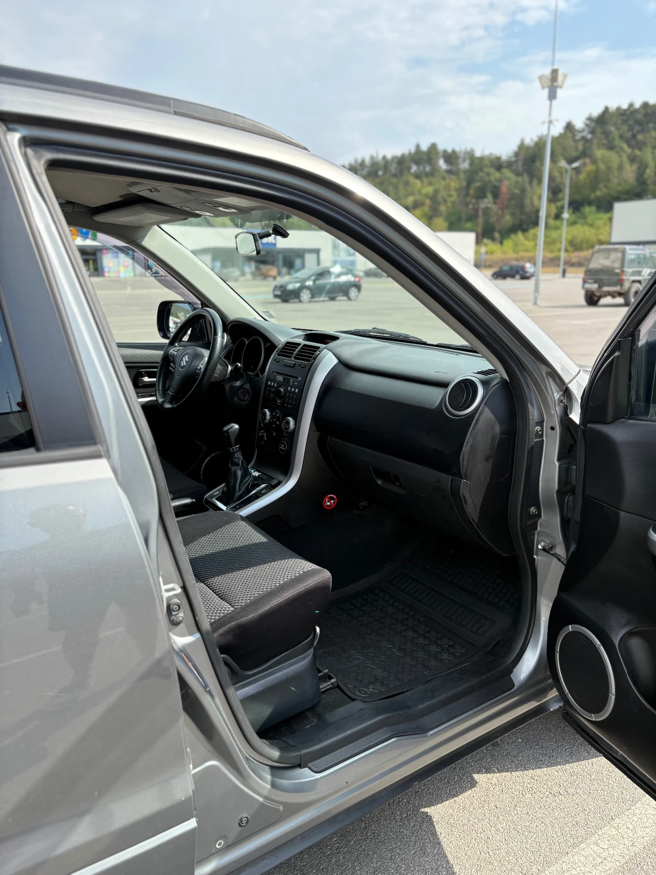 Suzuki Grand vitara, снимка 12 - Автомобили и джипове - 56461344