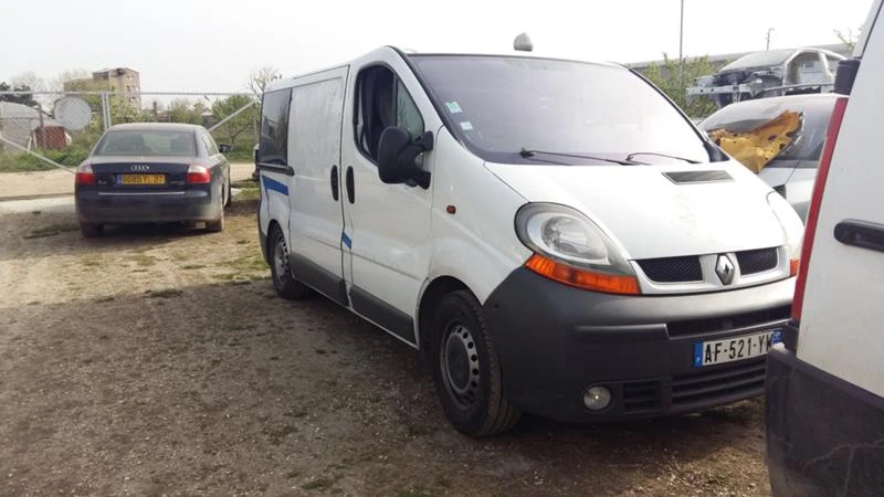 Renault Trafic 1.9 ,2.0 и 2.5DCI, снимка 3 - Бусове и автобуси - 41988006