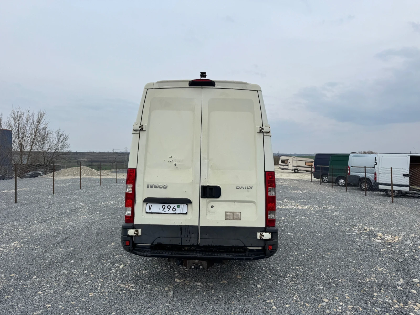 Iveco Daily KLIMATIK MAXI MAXI БЕЗ ТОЧКА РЪЖДА!!!!, снимка 6 - Бусове и автобуси - 53921673