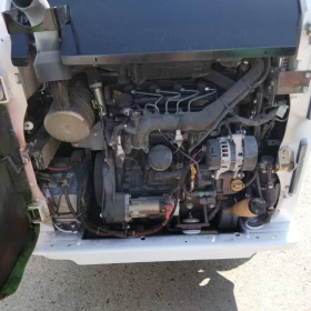 Мини челни товарачи Bobcat T450, снимка 6