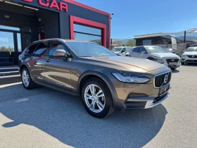 Volvo V90 Cross Country 2.0D-D4-AWD-PILOT ASSIST-ПОДГРЕВ-ПАНОРАМА-TOP, снимка 6
