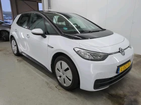 VW ID.3 58 kWh Life, снимка 1