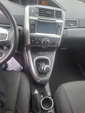Toyota Verso, снимка 7
