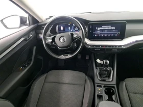 Skoda Octavia 2.0 CRTDI Ambition Navi / Virtual, снимка 5