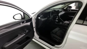 Kia K5 2.0 Hybrid | Mobile.bg    12