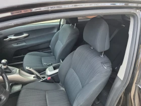 Toyota Auris 1.6 LPG , снимка 8