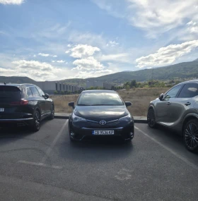 Toyota Avensis 
