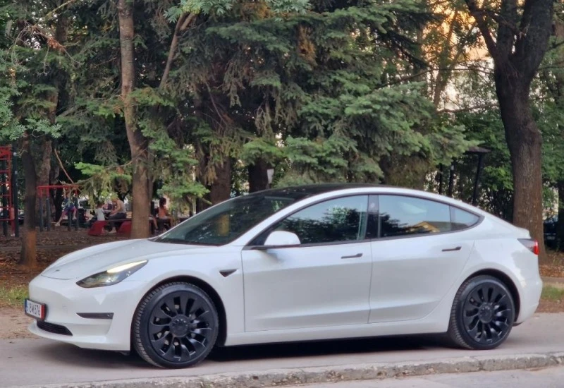 Tesla Model 3 Facelift Long Range 4x4, снимка 6 - Автомобили и джипове - 46302022