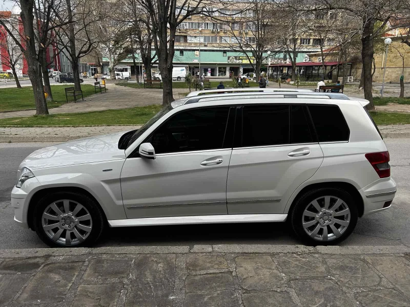 Mercedes-Benz GLK, снимка 2 - Автомобили и джипове - 49617345