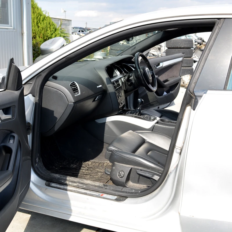 Audi A5 2.0 TDI, снимка 7 - Автомобили и джипове - 51995540