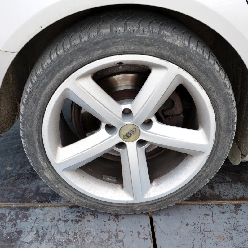 Audi A5 2.0 TDI, снимка 5 - Автомобили и джипове - 51995540