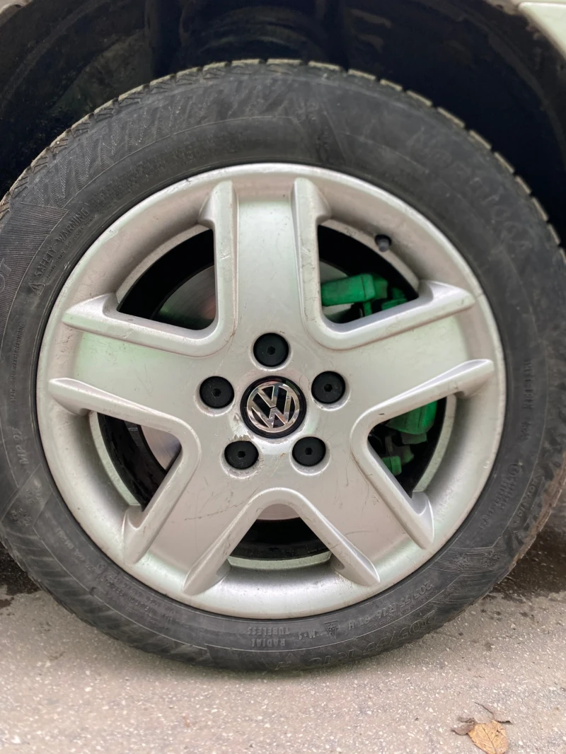 VW Sharan, снимка 15 - Автомобили и джипове - 52596218