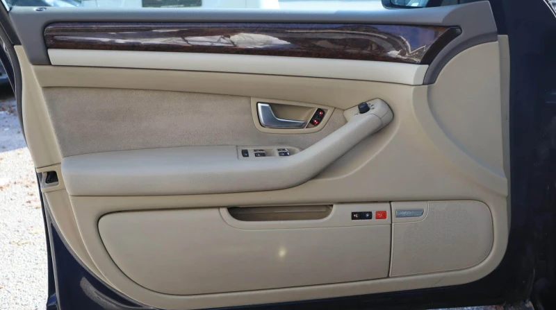 Audi A8 4.2TDI/BiXenon/Bose/Подгрев/Quattro, снимка 7 - Автомобили и джипове - 52648833