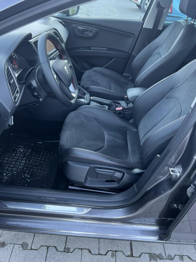 Seat Leon FR Full Led Distronic Panorama, снимка 8 - Автомобили и джипове - 52830506