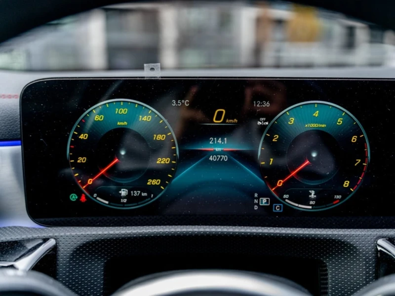 Mercedes-Benz CLA * 250 * CARFAX * ЦЕНА ДО БГ, снимка 9 - Автомобили и джипове - 52834503