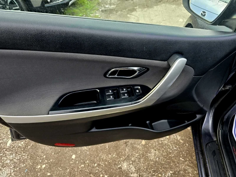 Kia Ceed KATO НОВ/1.6i/135hp, снимка 7 - Автомобили и джипове - 52996345