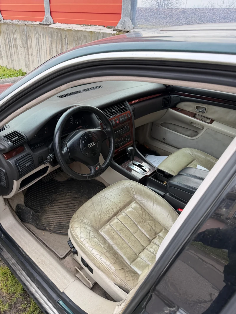 Audi A8 4.2 с газ проблем в кутията, снимка 3 - Автомобили и джипове - 53135472