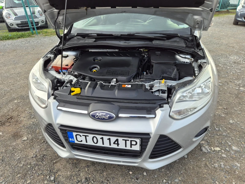 Ford Focus 1.6tdci 90кс, снимка 15 - Автомобили и джипове - 53392799