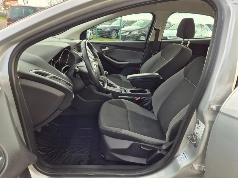 Ford Focus 1.6tdci 90кс, снимка 13 - Автомобили и джипове - 53392799