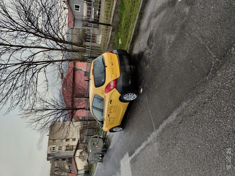 Hyundai I20, снимка 2 - Автомобили и джипове - 53560704