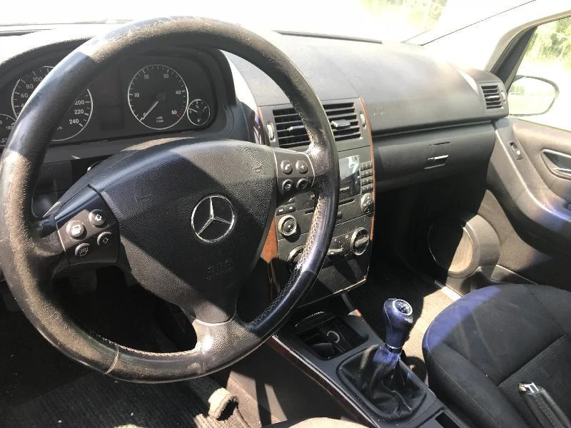 Mercedes-Benz A 200 200 CDI, снимка 4 - Автомобили и джипове - 49085432