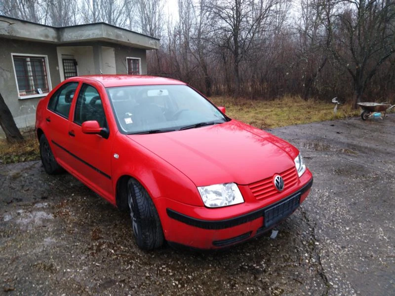 VW Bora 1.6 automatic, снимка 3 - Автомобили и джипове - 27396882