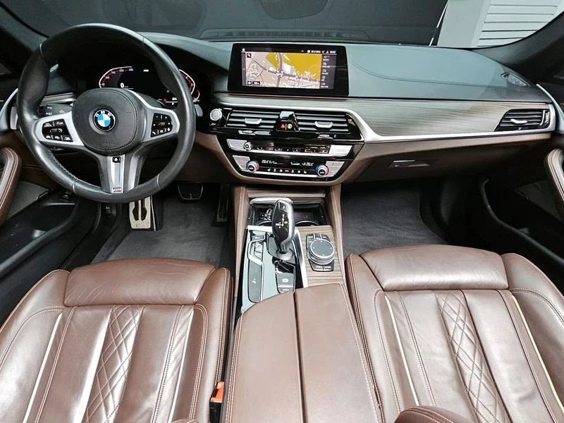 BMW 520 520I M Sports, снимка 8 - Автомобили и джипове - 55500724